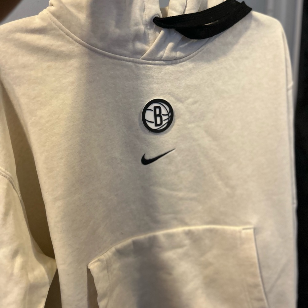 Nets Crop hoodie